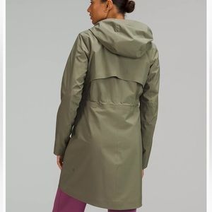 Lululemon Rain Jacket (Rain Rebel)